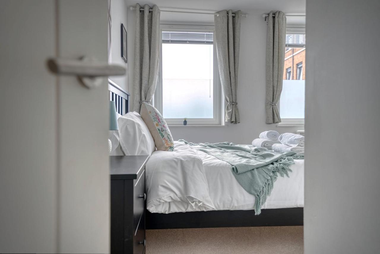 The Post House Two By Fortuna Property 글로스터 외부 사진